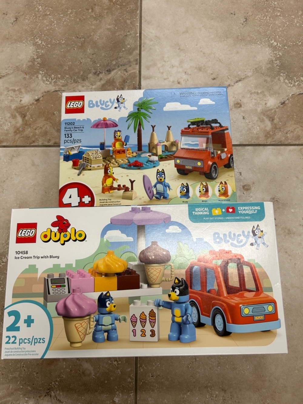 LEGO Bluey Beach Family Car Trip 11202 133 Pieces & Bluey 10458 Ice Cream Set